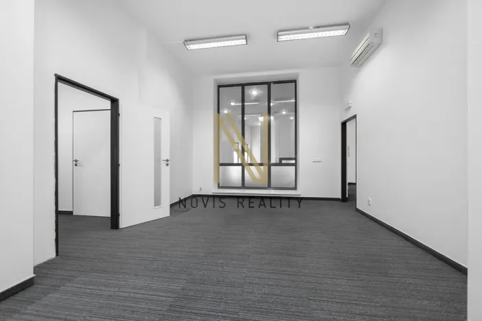 Pronájem kanceláře, Plzeň, Americká, 140 m2