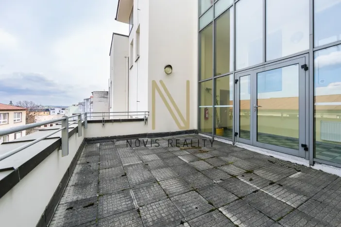 Pronájem kanceláře, Plzeň, Americká, 140 m2