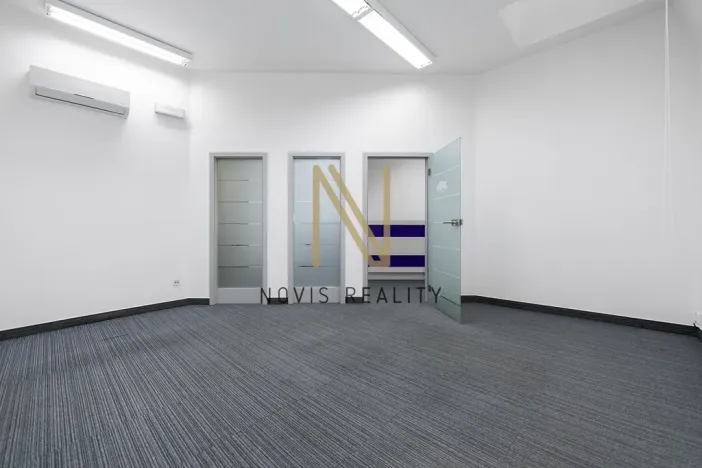 Pronájem kanceláře, Plzeň, Americká, 165 m2