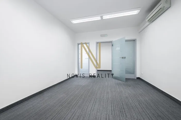 Pronájem kanceláře, Plzeň, Americká, 165 m2