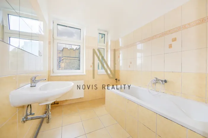 Pronájem bytu 2+1, Plzeň, Denisovo nábřeží, 96 m2