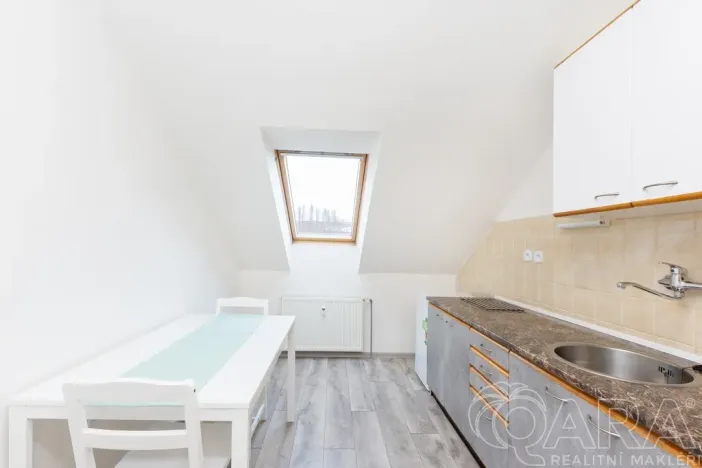 Pronájem bytu 2+1, Sezimovo Ústí, Táboritů, 46 m2