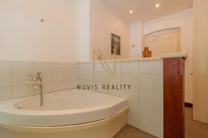 Prodej ubytování, Česká Kubice, 517 m2