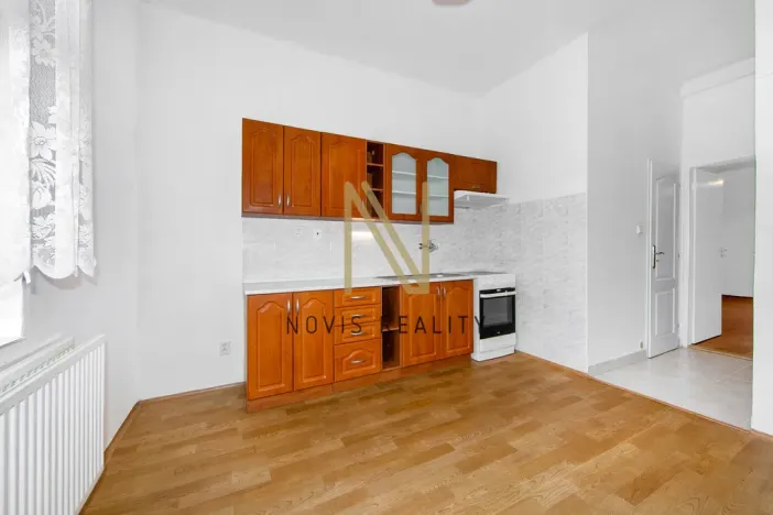 Pronájem bytu 1+1, Plzeň, Palírenská, 35 m2