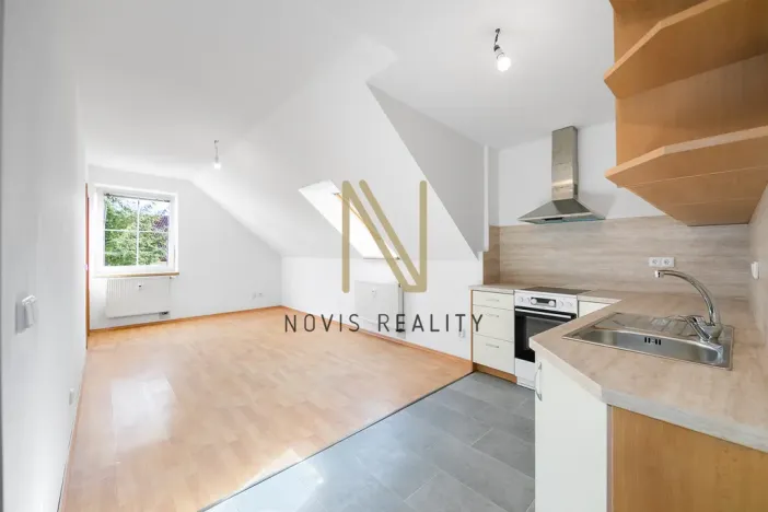 Pronájem bytu 3+kk, Klatovy - Klatovy IV, Komenského, 100 m2