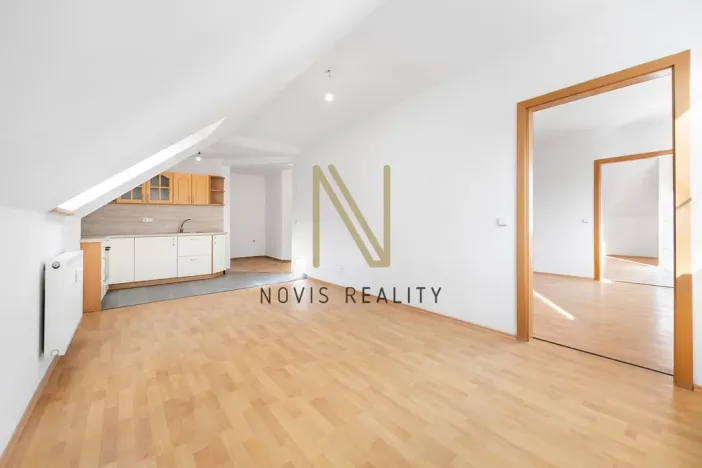 Pronájem bytu 3+kk, Klatovy - Klatovy IV, Komenského, 100 m2