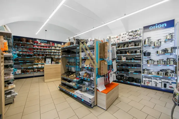 Pronájem obchodního prostoru, Klatovy - Klatovy I, Pražská, 125 m2