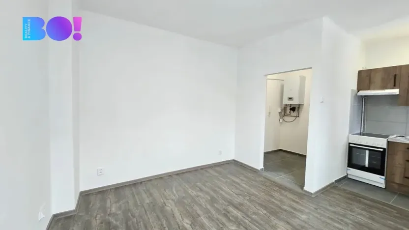 Pronájem bytu 1+kk, Karviná, Rudé armády, 27 m2