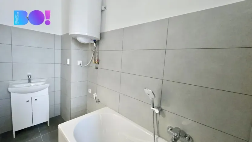 Pronájem bytu 1+kk, Karviná, Rudé armády, 27 m2