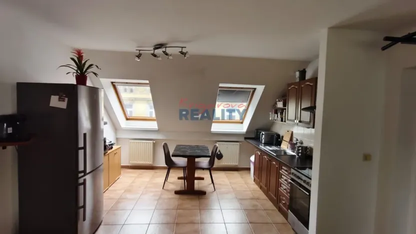 Pronájem bytu 1+kk, České Budějovice, Rudolfovská tř., 24 m2