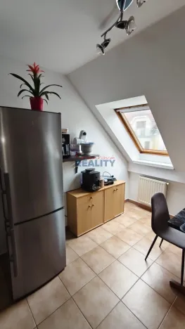 Pronájem bytu 1+kk, České Budějovice, Rudolfovská tř., 24 m2