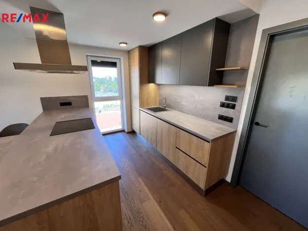 Pronájem bytu 1+kk, Pelhřimov, Lipická, 44 m2