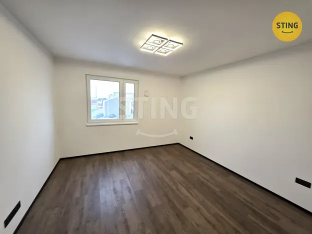 Pronájem bytu 3+kk, Opava, Wolkerova, 89 m2