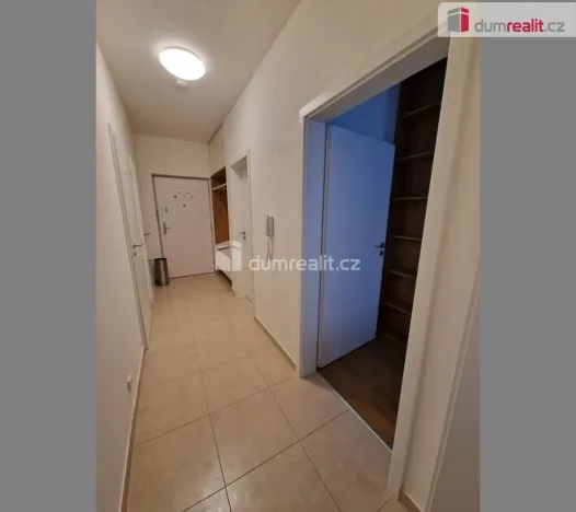 Pronájem bytu 2+kk, Praha - Hostavice, U Hostavického potoka, 49 m2