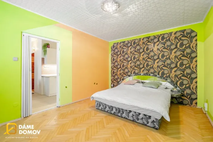 Prodej bytu 2+1, Vsetín, Ohrada, 55 m2