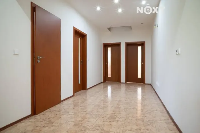 Prodej rodinného domu, Mazelov, 220 m2