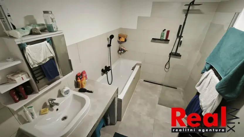 Pronájem bytu 3+1, Krumvíř, 75 m2