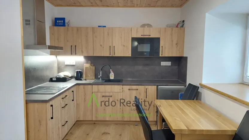 Pronájem bytu 1+kk, Loučovice, 40 m2