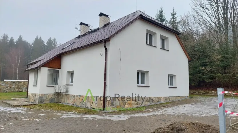 Pronájem bytu 1+kk, Loučovice, 40 m2