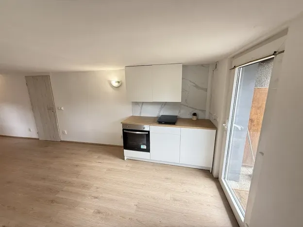 Pronájem bytu 1+kk, Dobříš, Pražská, 36 m2