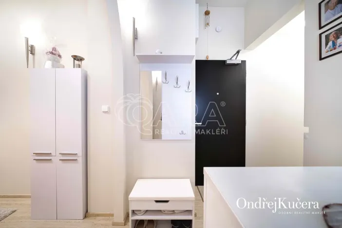 Prodej ordinace, Praha - Vinohrady, Soběslavská, 26 m2