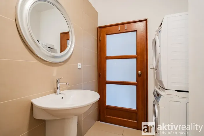 Pronájem bytu 4+kk, Praha - Vinohrady, Perucká, 180 m2