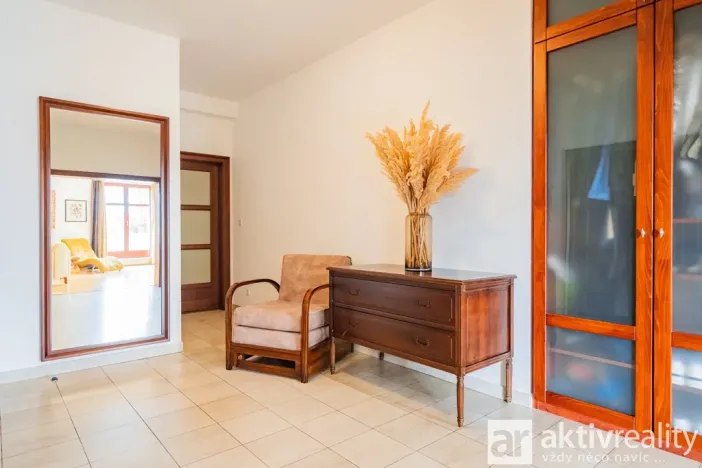 Pronájem bytu 4+kk, Praha - Vinohrady, Perucká, 180 m2
