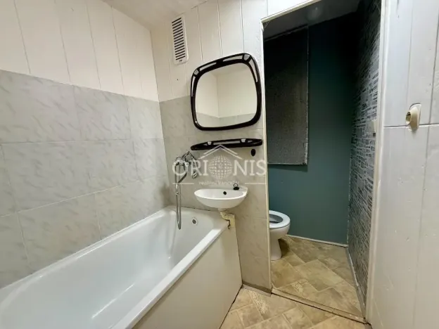 Pronájem bytu 1+1, Chomutov, Březenecká, 36 m2