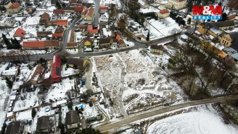 Prodej pozemku pro bydlení, Suchomasty, 1221 m2