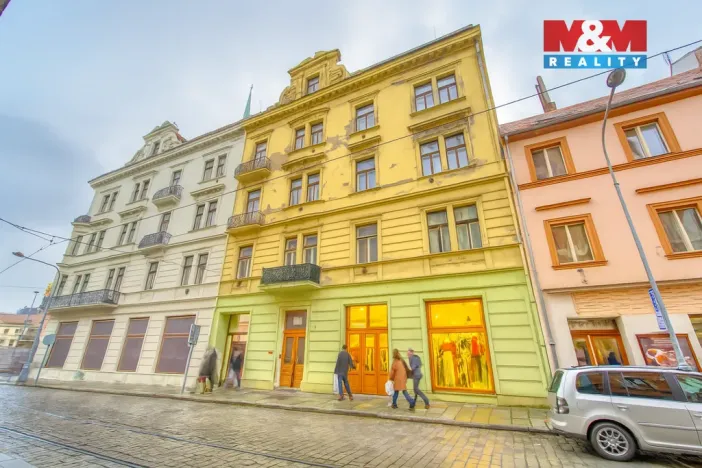 Pronájem obchodního prostoru, Plzeň - Vnitřní Město, náměstí Republiky, 77 m2