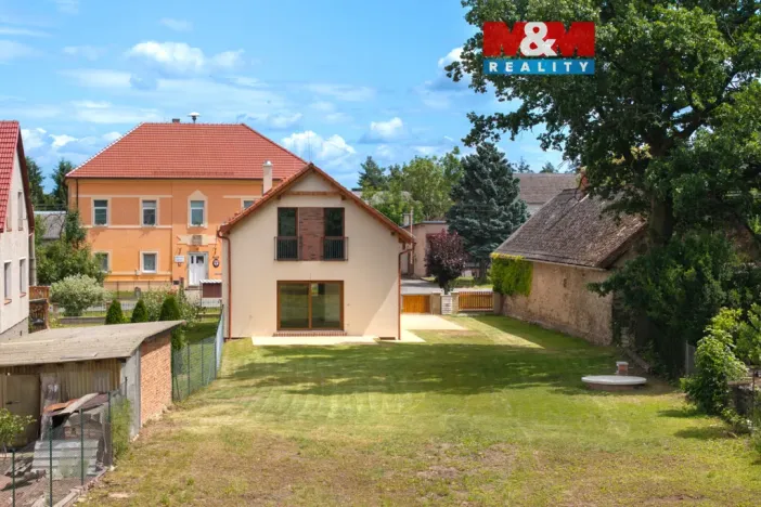 Prodej rodinného domu, Petrovice I, 147 m2