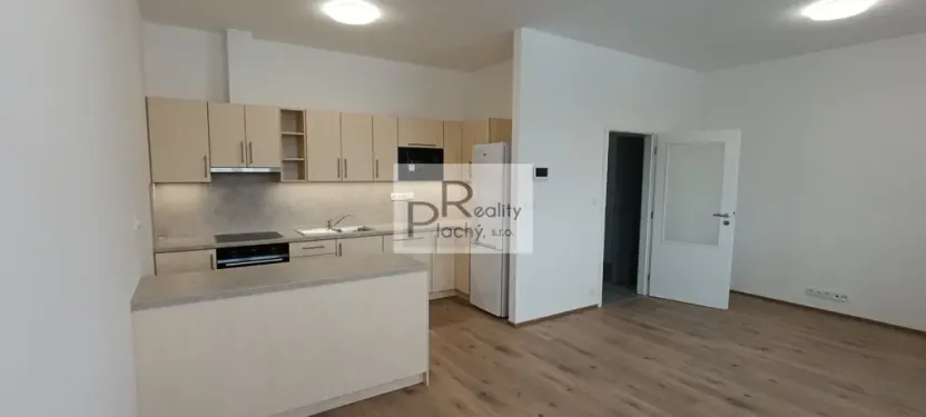 Prodej bytu 2+kk, Hevlín, 62 m2