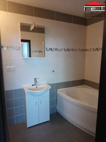 Pronájem bytu 2+kk, Frýdek-Místek - Frýdek, tř. T. G. Masaryka, 45 m2