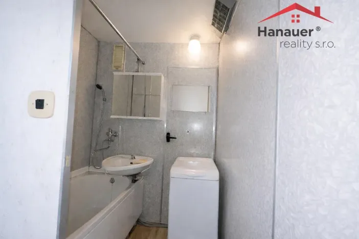 Pronájem bytu 2+1, Ústí nad Labem - Severní Terasa, Svojsíkova, 51 m2