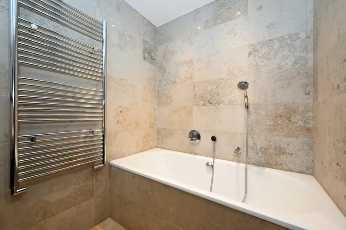 Pronájem bytu 5+kk, Praha - Hrdlořezy, Mezilehlá, 141 m2