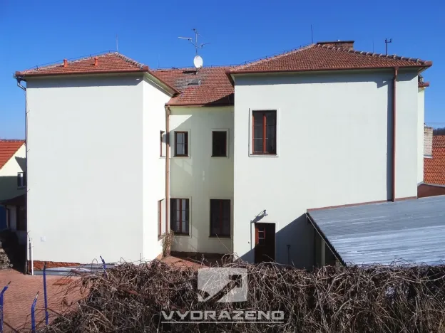 Prodej rodinného domu, Dolní Kounice, Hlavní, 400 m2