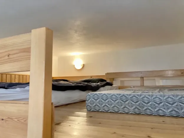 Pronájem bytu 1+kk, Praha - Košíře, Vrchlického, 25 m2