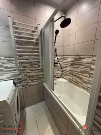 Pronájem bytu 3+1, Trstěnice, 77 m2