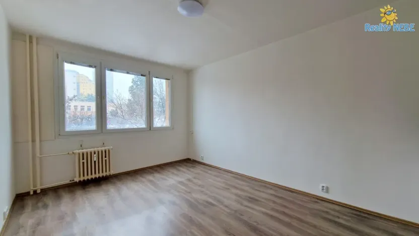 Pronájem bytu 1+kk, Praha - Záběhlice, Narcisová, 25 m2