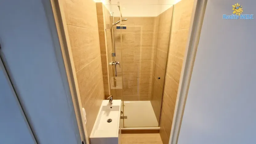 Pronájem bytu 1+kk, Praha - Záběhlice, Narcisová, 25 m2