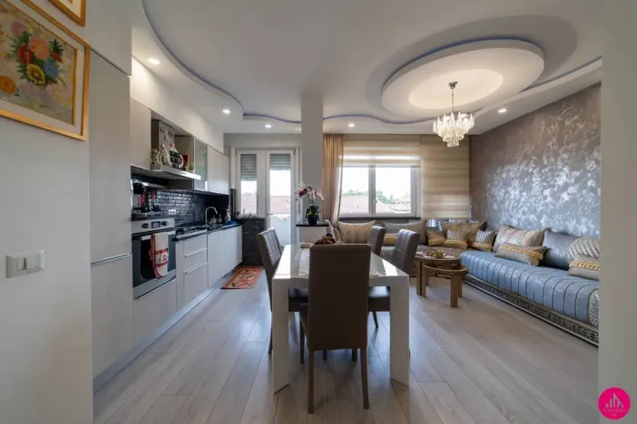 Prodej bytu 2+kk, Via Monte Nero, Pordenone, Friuli-venezia-giulia, Itálie, 85 m2