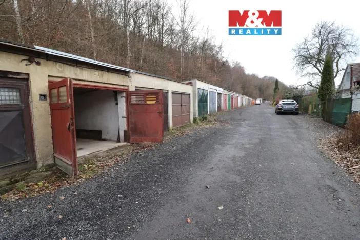 Prodej garáže, Karlovy Vary, 34 m2