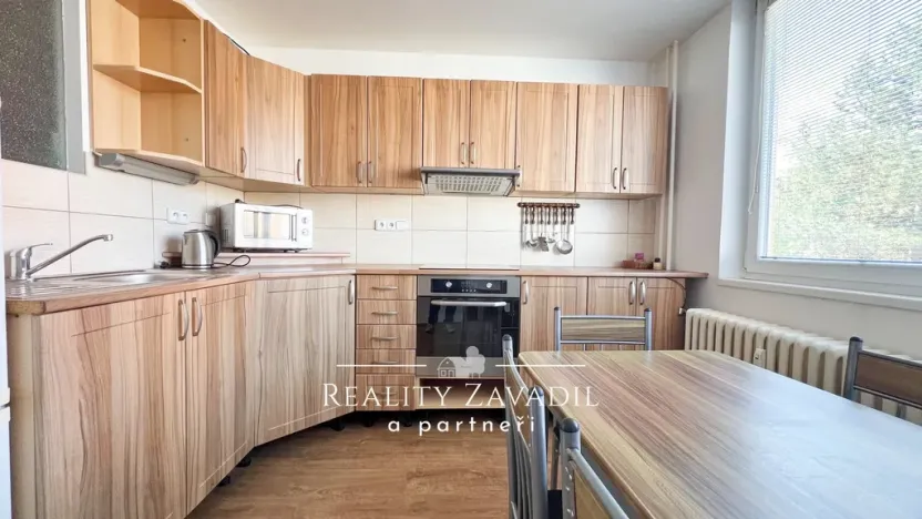 Pronájem bytu 1+1, Zlín, Dlouhá, 36 m2