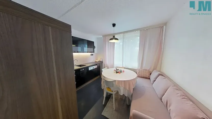 Pronájem bytu 1+1, Třebíč, Obránců míru, 40 m2