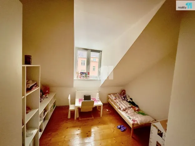 Pronájem bytu 2+kk, Karlovy Vary, Západní, 40 m2