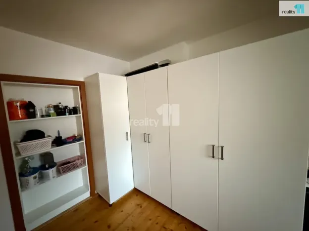 Pronájem bytu 2+kk, Karlovy Vary, Západní, 40 m2