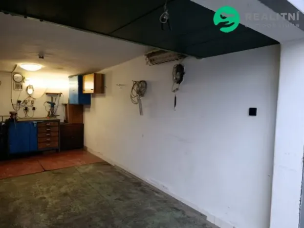 Prodej garáže, Krnov, Hlubčická, 18 m2