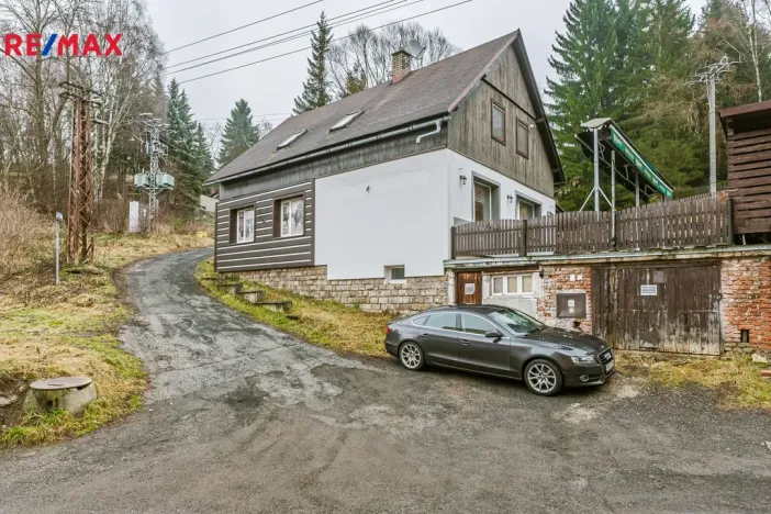 Prodej rodinného domu, Desná - Desná II, K Parlamentu, 180 m2