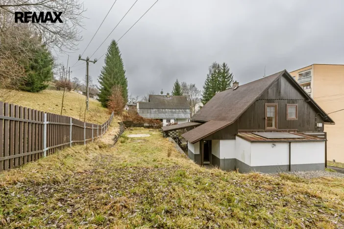 Prodej rodinného domu, Desná - Desná II, K Parlamentu, 180 m2