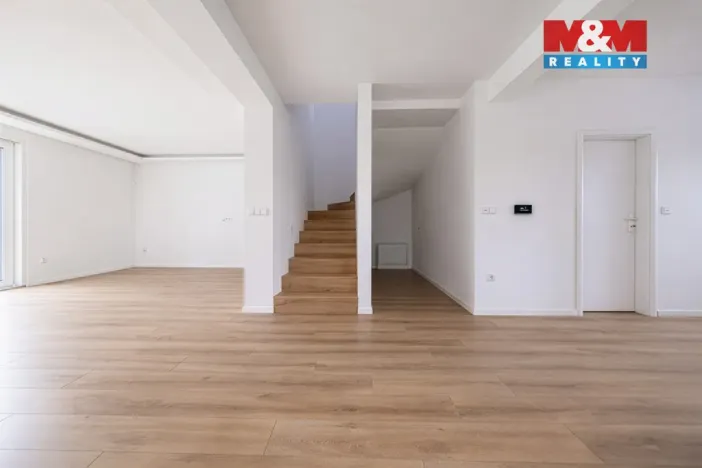 Pronájem rodinného domu, Jirny, Javorová, 138 m2